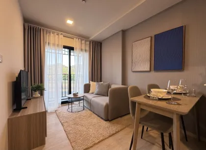 THE BASE Cherngtalay – Moderne 1-Zimmer-Wohnung 35m2 mit Bergblick