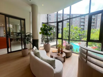 THE BASE Cherngtalay – Moderne 1-Zimmer-Wohnung 35m2 mit Bergblick