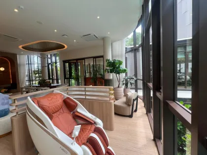 THE BASE Cherngtalay – Moderne 1-Zimmer-Wohnung 35m2 mit Bergblick