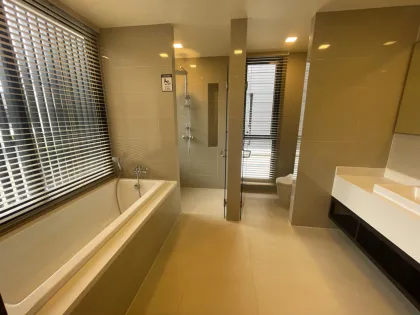 Villa Laguna Park 1 con 5 dormitorios y 5 baños en alquiler