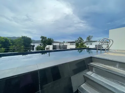 Villa Laguna Park 1 con 5 dormitorios y 5 baños en alquiler
