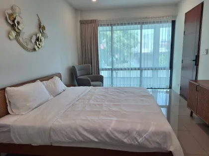 พูลวิลล่าในตัวเมืองภูเก็ตให้เช่า พร้อมเลี้ยงสัตว์ได้