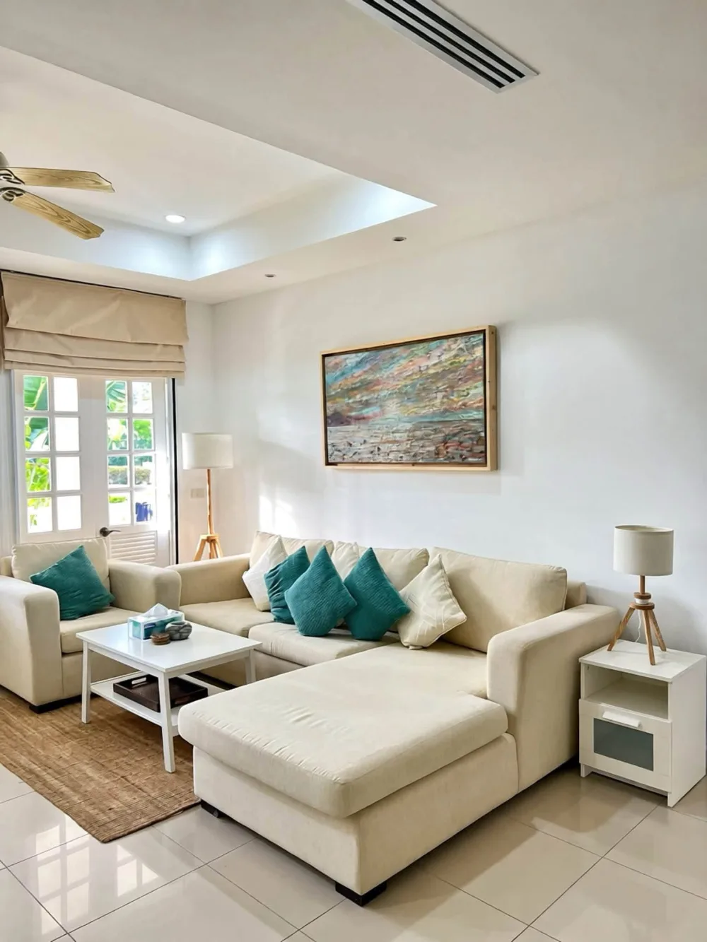 Apartamento de 2 habitaciones en alquiler en Layan, Phuket | Ocean Breeze Resort & Suites