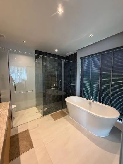 วิลล่าหรูทันสมัยพร้อมสระว่ายน้ำให้เช่า | Botanica Modern Loft II, ภูเก็ต