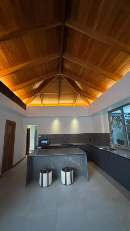 Luxus-Poolvilla zu vermieten und zu verkaufen | Si Sunthon, Phuket
