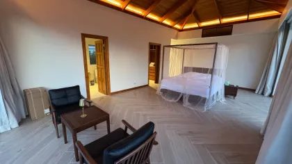 Luxus-Poolvilla zu vermieten und zu verkaufen | Si Sunthon, Phuket