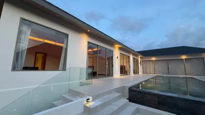 Luxus-Poolvilla zu vermieten und zu verkaufen | Si Sunthon, Phuket