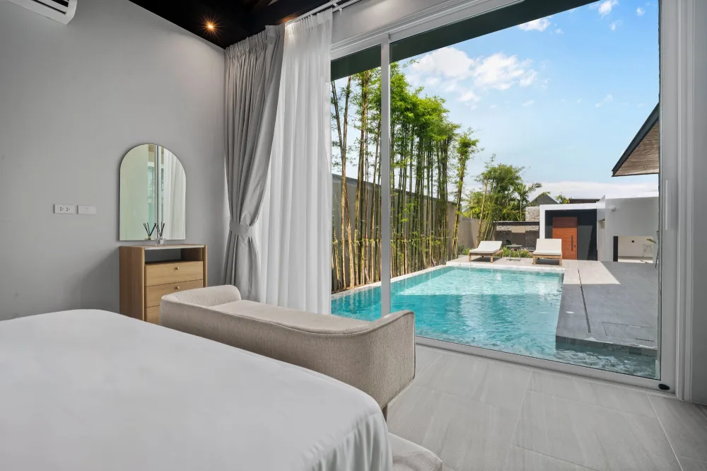 Brandneue 3-Schlafzimmer-Poolvilla zur Miete in Rawai, Phuket