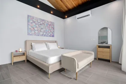 Brandneue 3-Schlafzimmer-Poolvilla zur Miete in Rawai, Phuket