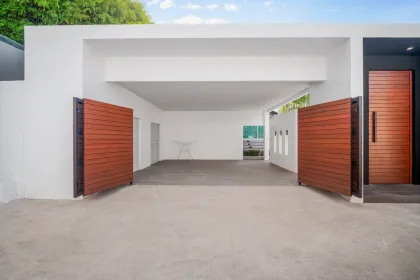 Brandneue 3-Schlafzimmer-Poolvilla zur Miete in Rawai, Phuket