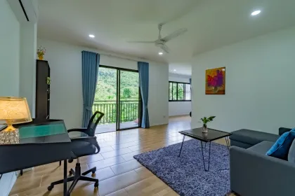 Villa con piscina y vista al valle de 3 habitaciones, Chalong