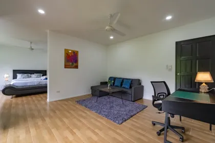 Villa con piscina y vista al valle de 3 habitaciones, Chalong