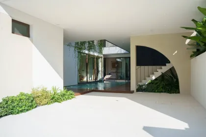 Brand-New Luxury 4-Bedroom Villa in Cherng Talay