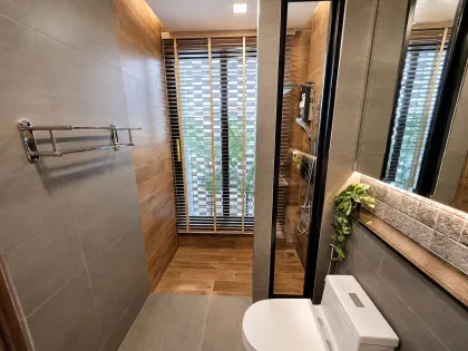 Villa moderne de luxe avec piscine à louer à Chalong
