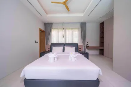 Luxury 5-Bedroom Villa for Rent in Mouana Grande Koh Kaew