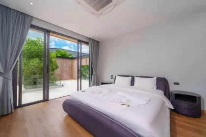 Luxury 5-Bedroom Villa for Rent in Mouana Grande Koh Kaew