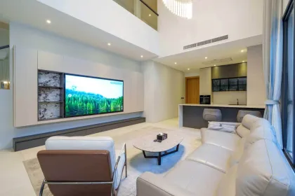 Luxury 5-Bedroom Villa for Rent in Mouana Grande Koh Kaew