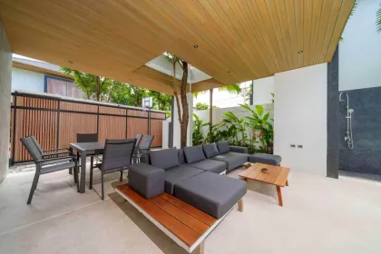 Luxury 5-Bedroom Villa for Rent in Mouana Grande Koh Kaew