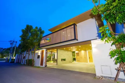 Luxury 5-Bedroom Villa for Rent in Mouana Grande Koh Kaew