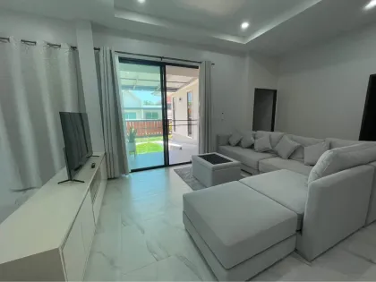 Modern 3-Bed 3-Bath Apartment Near Bangtao