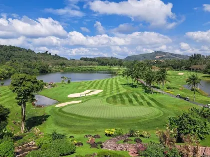 Вилла с 3 спальнями в Blue Canyon Golf Club на аренду
