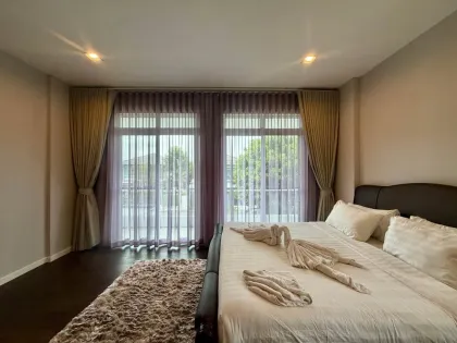 Luxuriöse Gartenvilla zur Miete in Rassada, Phuket