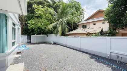 Modern 3-Bedroom Villa for Rent at Palm Villa, Pa Klok, Rawai