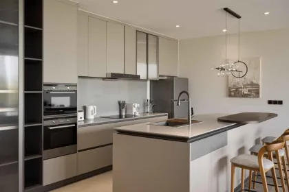 Просторная квартира с 4 спальнями в The Clover Residence, Таланг