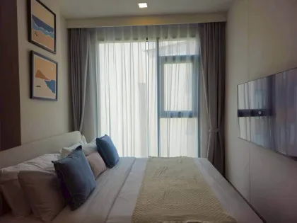Condominio moderno de 2 habitaciones con vista a la piscina en Cherngtalay