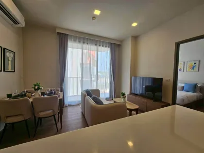 Condominio moderno de 2 habitaciones con vista a la piscina en Cherngtalay