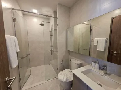 Condominio moderno de 2 habitaciones con vista a la piscina en Cherngtalay