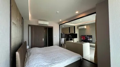 Apartamento 1 Habitación 1 Baño en MIDA Grande Resort con Vista al Mar cerca de Playa Surin