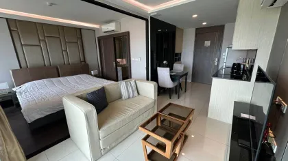 Apartamento 1 Habitación 1 Baño en MIDA Grande Resort con Vista al Mar cerca de Playa Surin