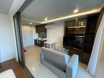 1-Zimmer-Wohnung mit Meerblick im Aristo Condo, Surin Beach