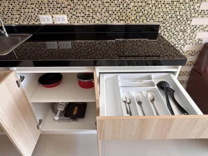 Квартира с 1 спальней на продажу в Май Кхао, Пхукет