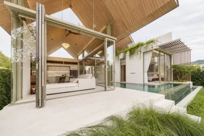 Ausgezeichnete Luxus-Poolvilla in Pasak, Thalang zum Verkauf