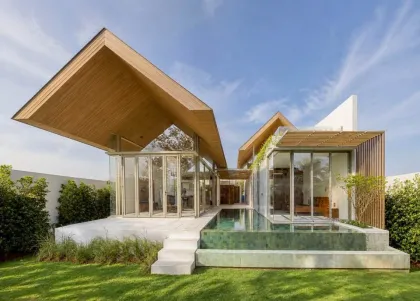 Ausgezeichnete Luxus-Poolvilla in Pasak, Thalang zum Verkauf