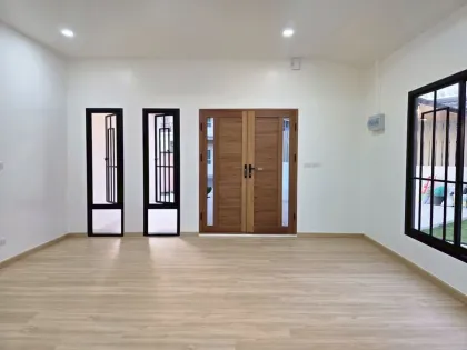 Дом с 4 спальнями на продажу в Srisuchart Grand View 5, Ratsada