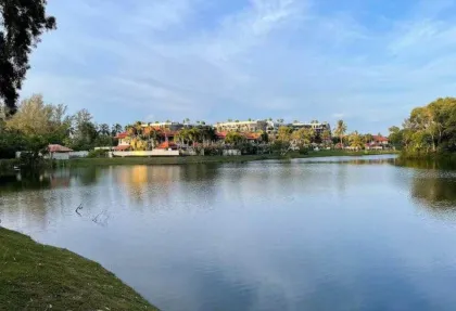 Стильный 2-комнатный кондоминиум в Cassia Residences, Лагуна, Пхукет