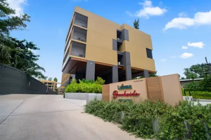 Просторная 1-комнатная квартира в Laguna Beachside, Bang Tao