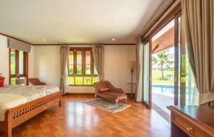 Роскошная вилла с 4 спальнями и бассейном в Laguna Homes, Пхукет