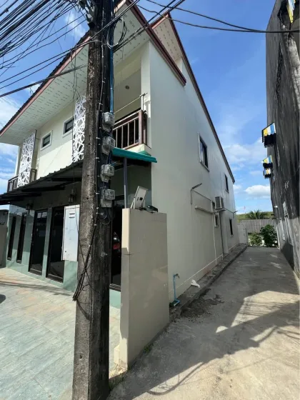 Cherng Talay出售带8间出租房的土地