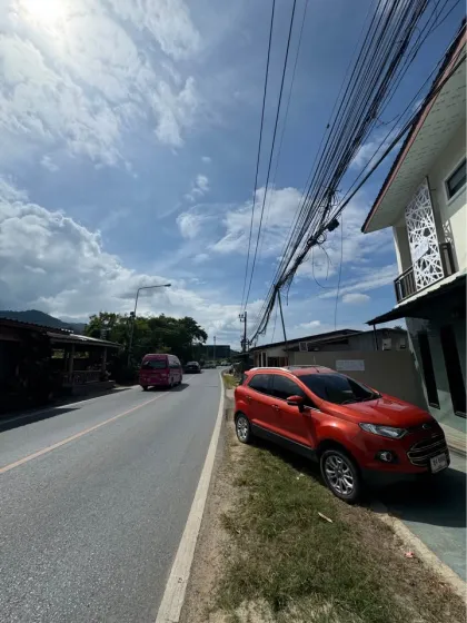 Cherng Talay出售带8间出租房的土地