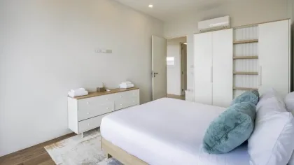 Moderne 4-Zimmer-Einzelpoolvilla in Pasak, Cherng Talay