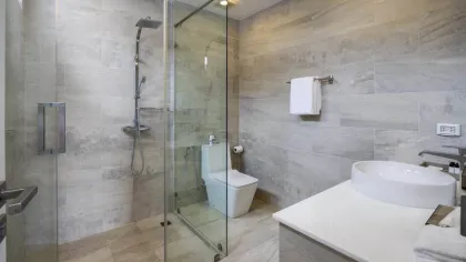 Moderne 4-Zimmer-Einzelpoolvilla in Pasak, Cherng Talay