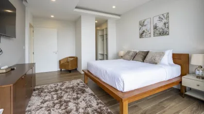 Moderne 4-Zimmer-Einzelpoolvilla in Pasak, Cherng Talay