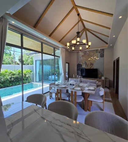 Villa neuve 4 chambres avec piscine à Rawai
