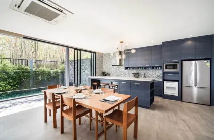 Modern 3-Bedroom Pool Villa in Bang Tao