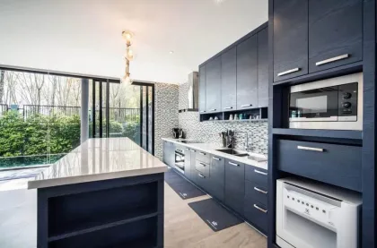 Modern 3-Bedroom Pool Villa in Bang Tao