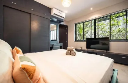 Modern 3-Bedroom Pool Villa in Bang Tao